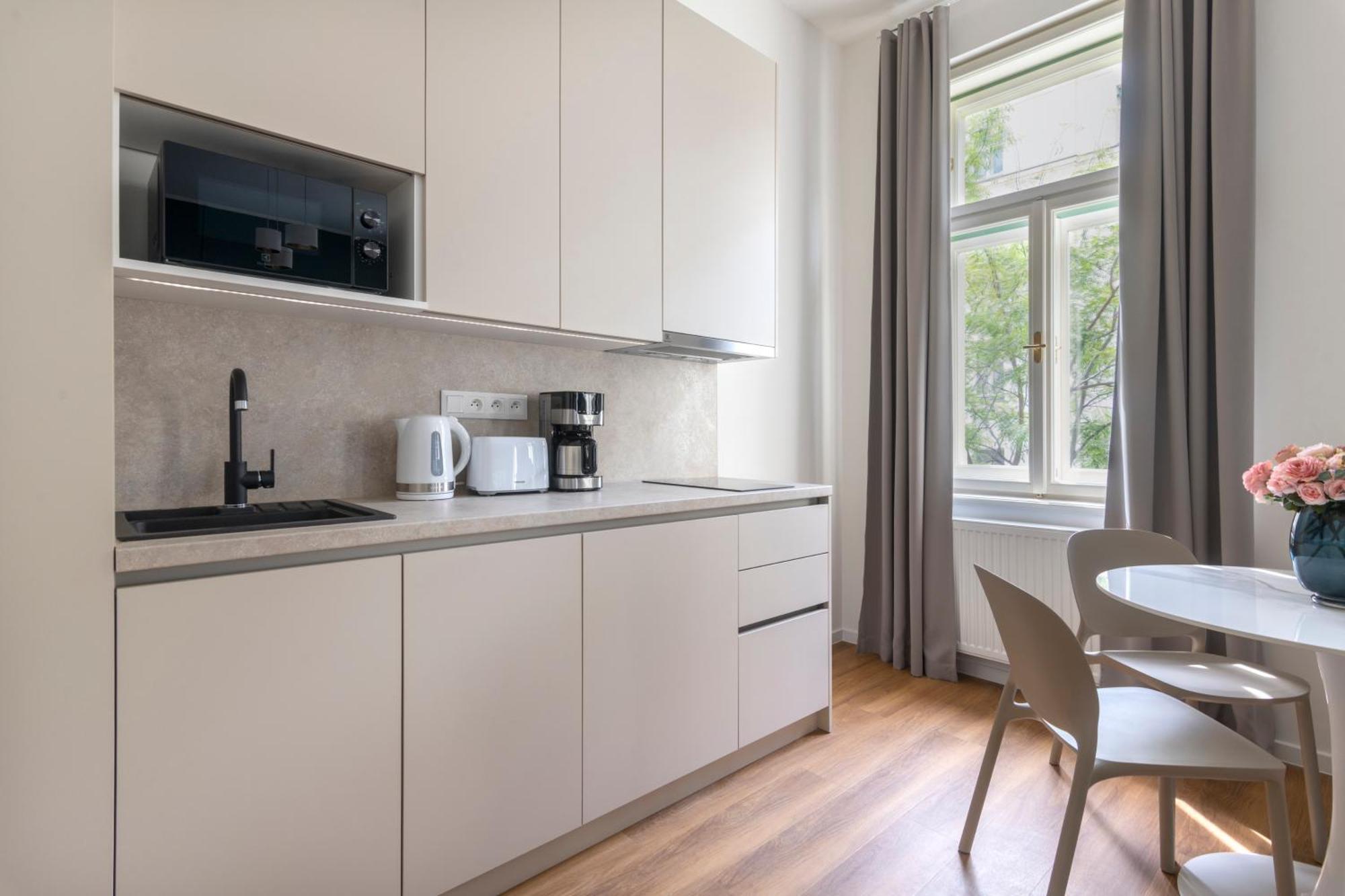 פראג Encore Boutique Residence By Dwellfort מראה חיצוני תמונה