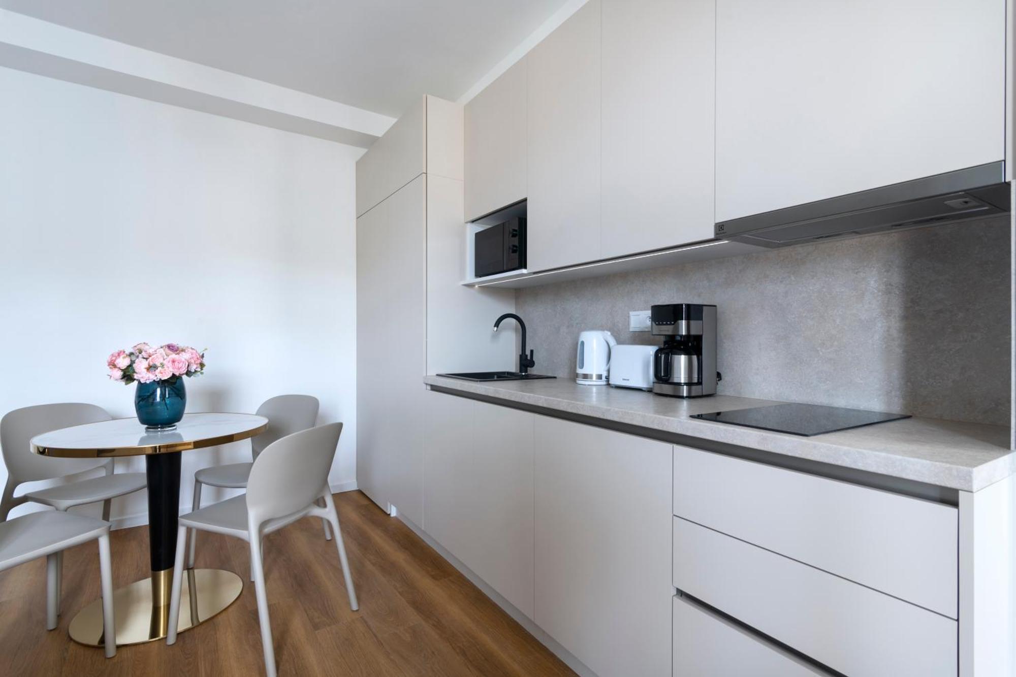 פראג Encore Boutique Residence By Dwellfort מראה חיצוני תמונה